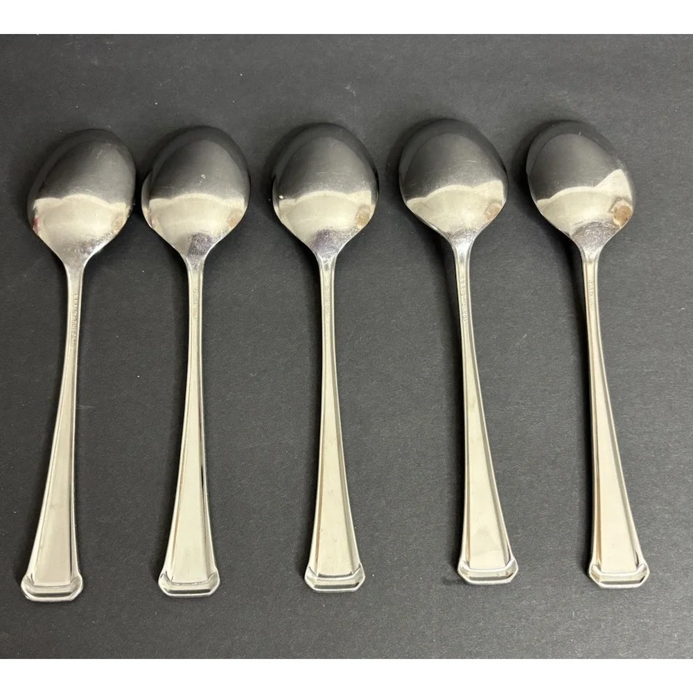 5 Oneida Maestro St. Leger Soup Spoons Stainless 6 7/8